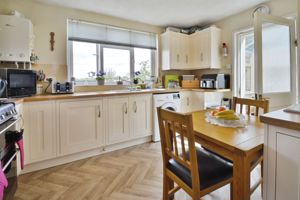 Photo 18- click for photo gallery